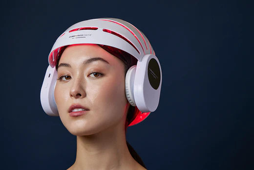 赤色LEDライトとレーザーの抜け毛セラピー：効果があるのはどちらのテクノロジー？