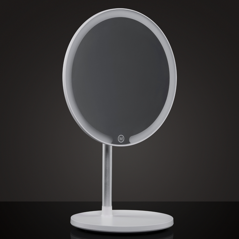 Led light for makeup discount