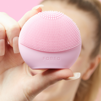 FOREO LUNA™ play smart 2 | Máy rửa mặt FOREO